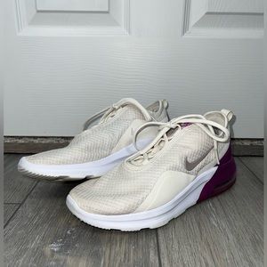 Nike Air Max Motion 2 Tennis Shoes